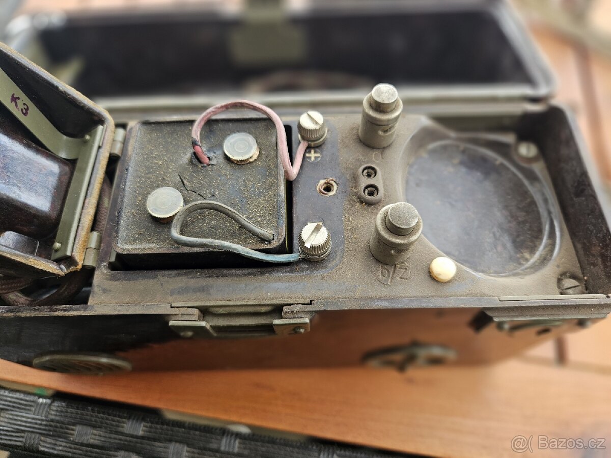 Polní telefon