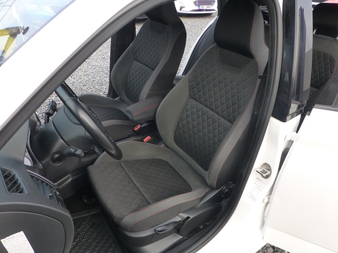 Škoda Fabia Combi 1.0TSi,81kw,2019,sport.sedačky+volant,ČR