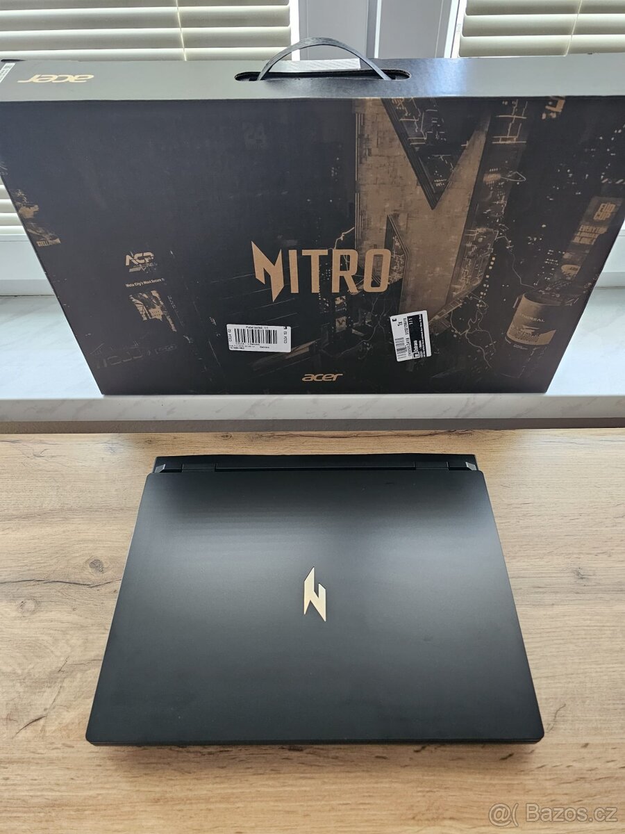 Acer Nitro 16 Black 2025 Herní
