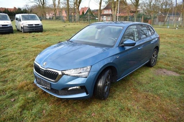 Škoda Scala 1,6 TDI 85kw manuál/LED/virtual/senzory/výhřev