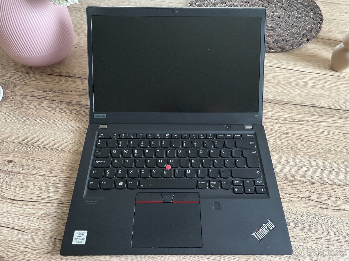 super tenké Lenovo T14s - dotyk LCD, baterie 10h, 16GB RAM