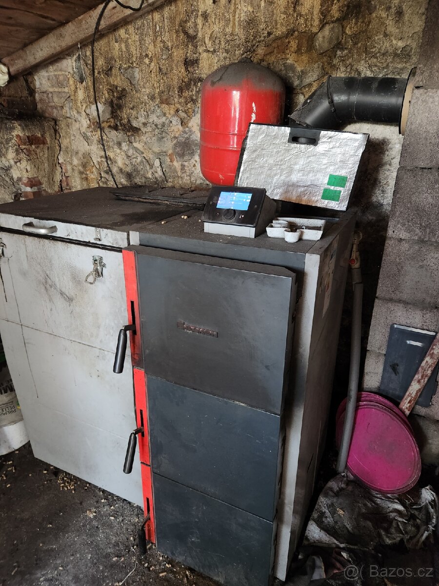 DAKON DOR 5N 25 - 25kW, zásobník 210l, uhlí + pelety