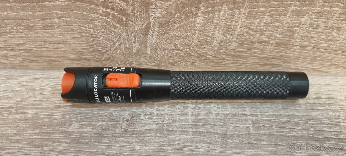 Visual fault locator laser