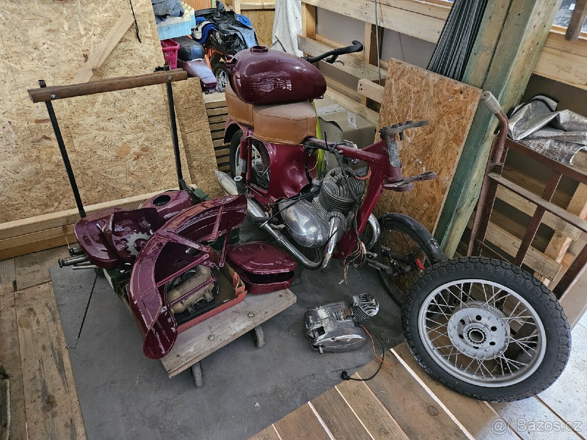 Jawa 250 353