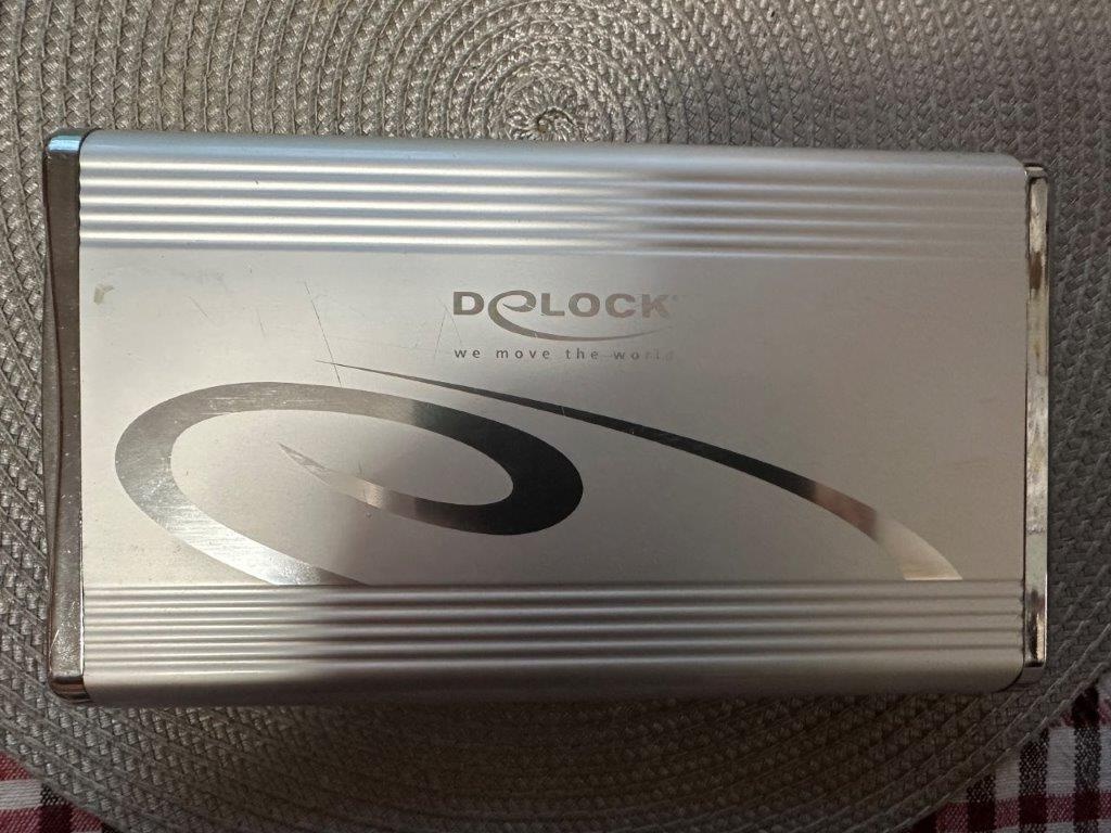 Pouzdro Delock 42478