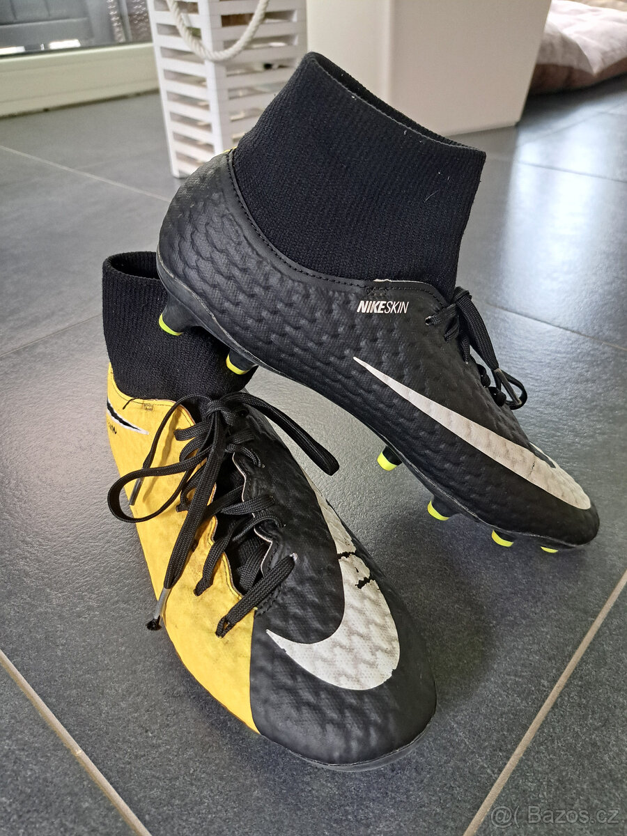 Pánské kopačky Nike Hypervenom vel. 40