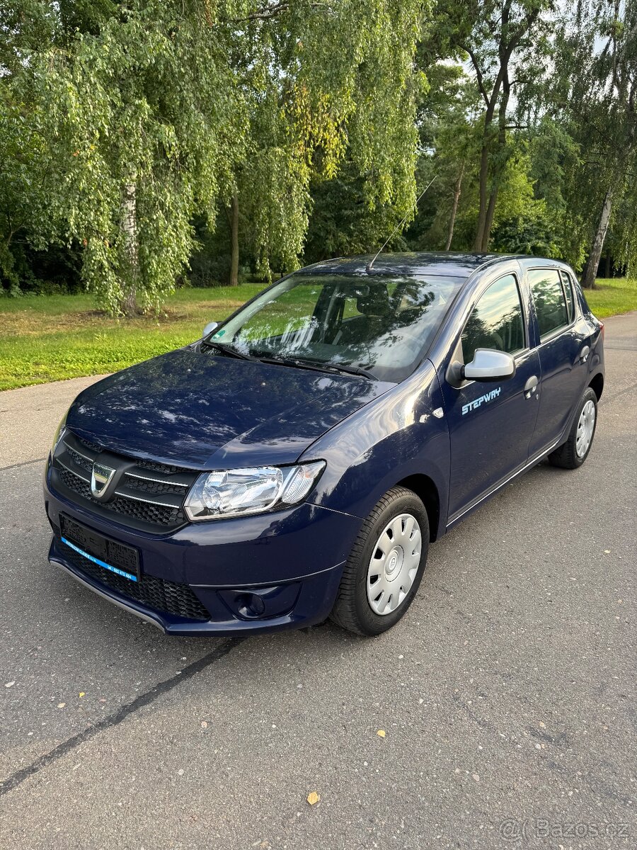 DACIA SANDERO 1,2 i 16V. 77.800 KM