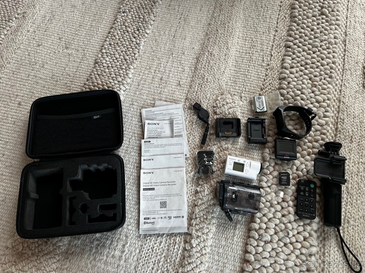 Sony fdr-x3000 s příslušenstvím