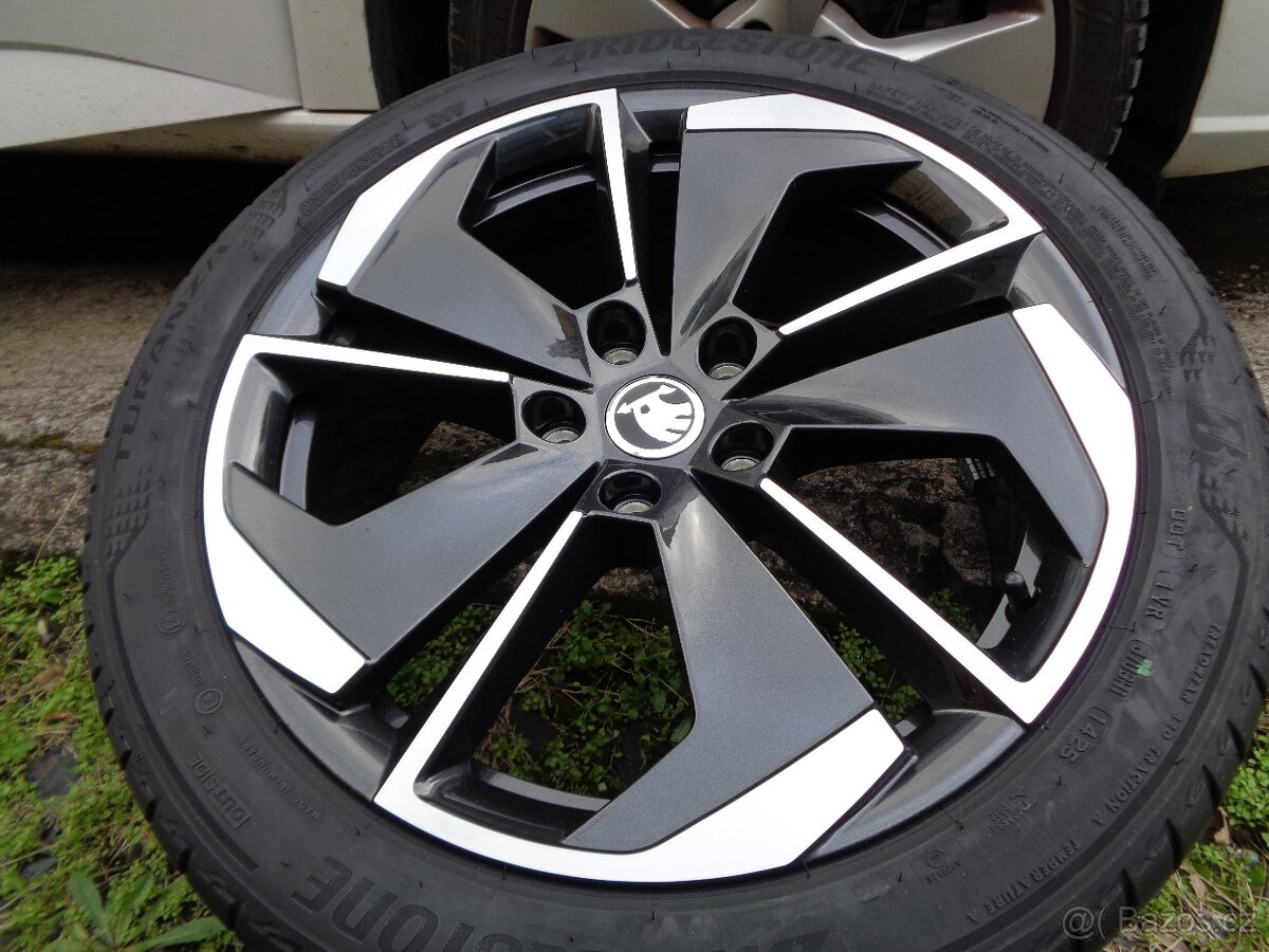 škoda Octavia IV 18 alu kola 5x112 nové