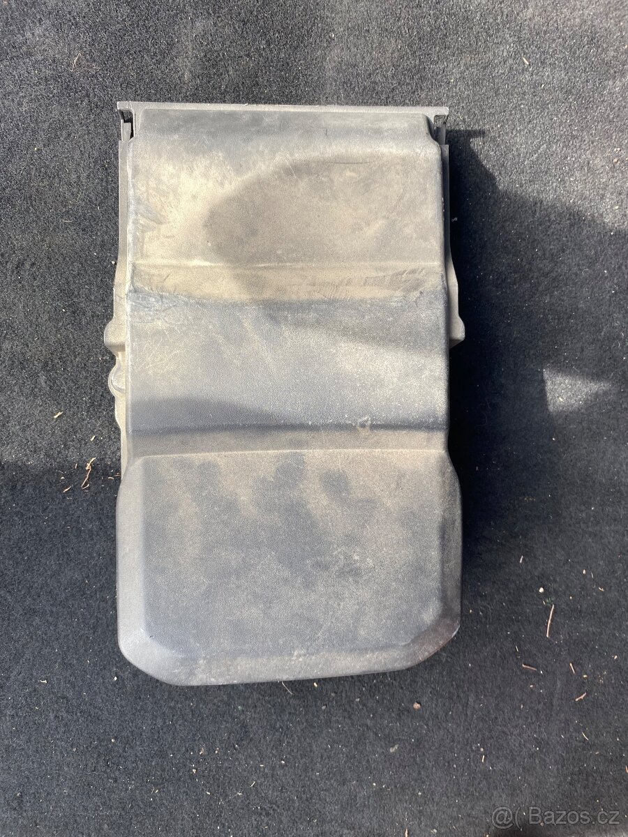 Ford Focus MK2 (2005-2011) kryt baterie