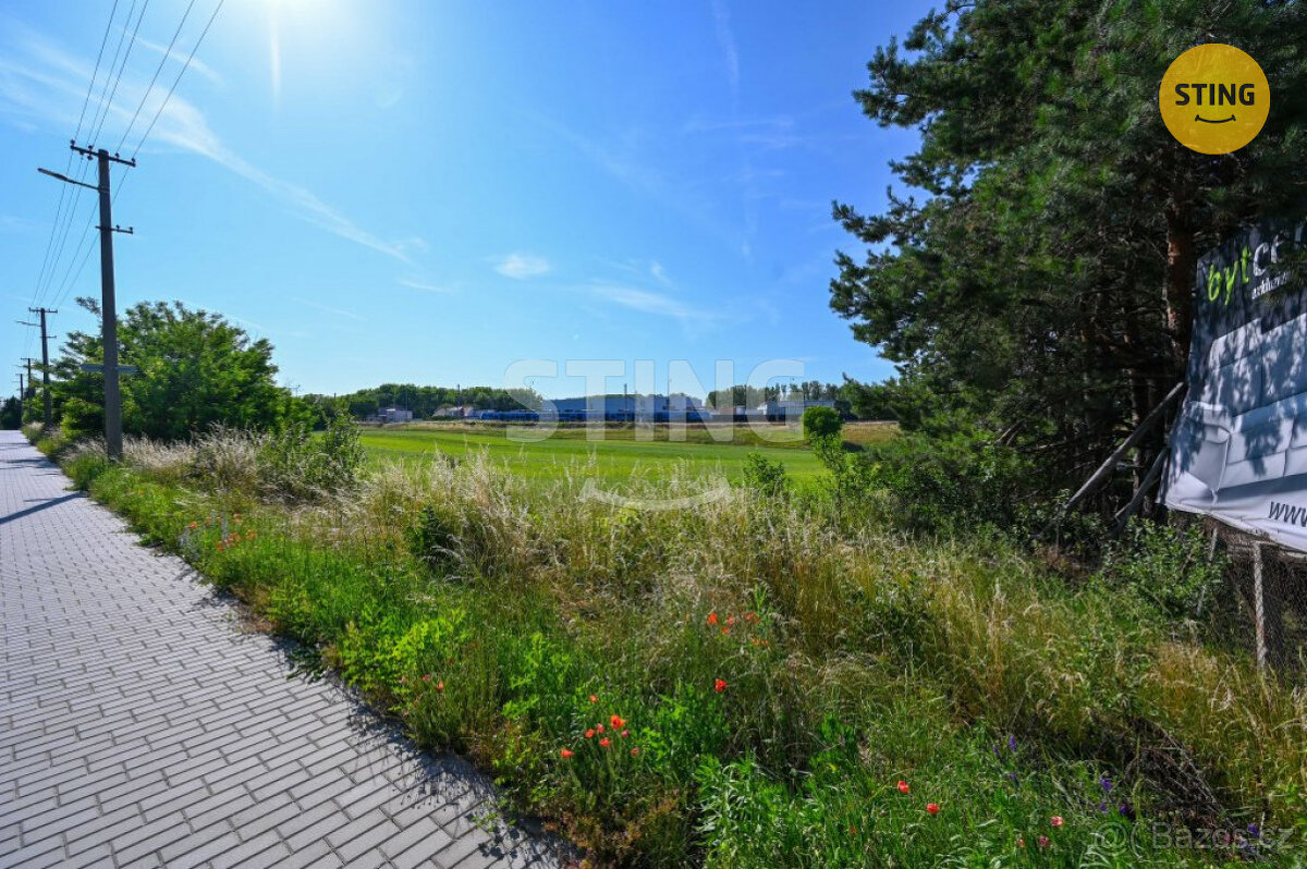 Prodej stavebního pozemku 874m2, 132759