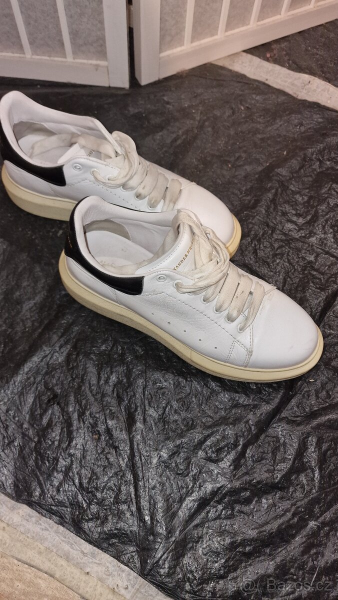 Kvalitní kožené tenisky, podšívka kůže