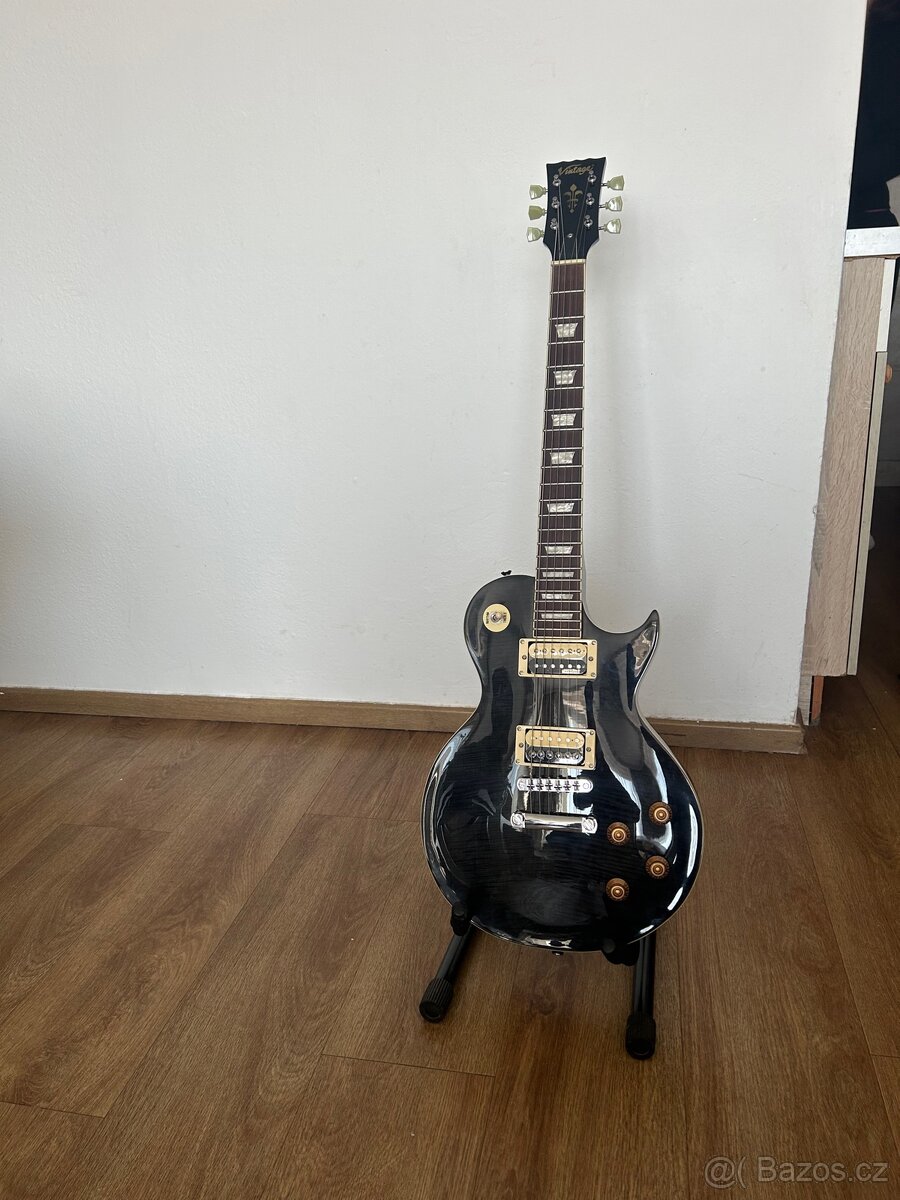 Vintage V100 Flamed Thru Black Elektrická kytara