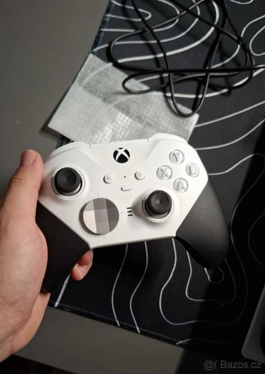 Xbox Elite controller 2