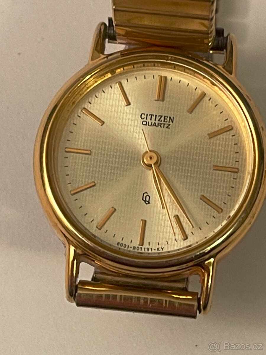 Damské hodinky Citizen, pružný náramek, nova baterka
