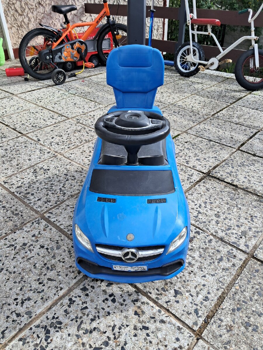 Dětské autíčko Mercedes