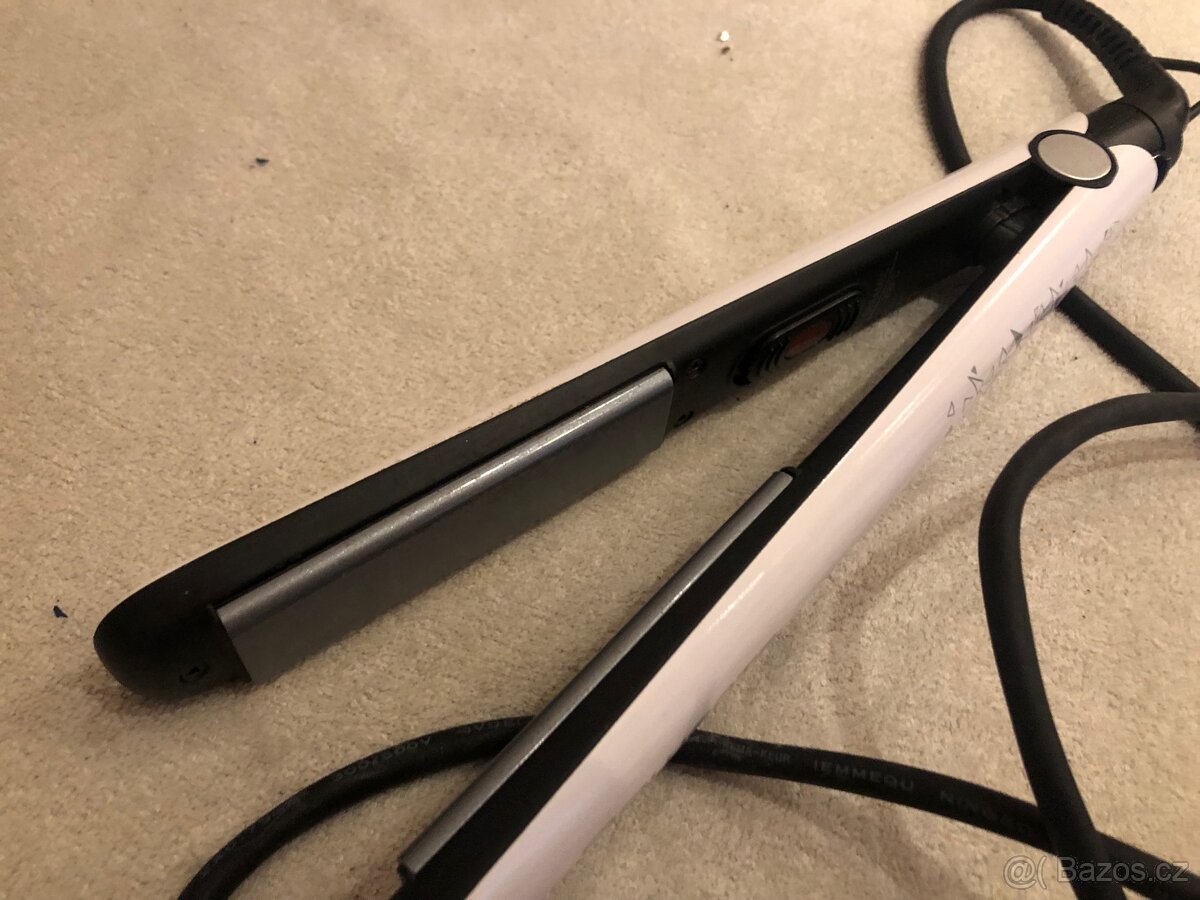 Zehlicka na vlasy, plně funkční