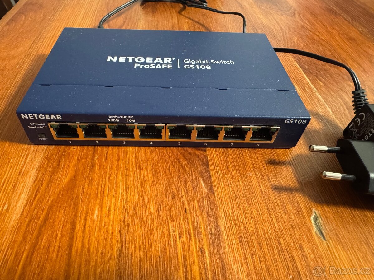 NETGEAR GS108GE LAN Switch 8 portů
