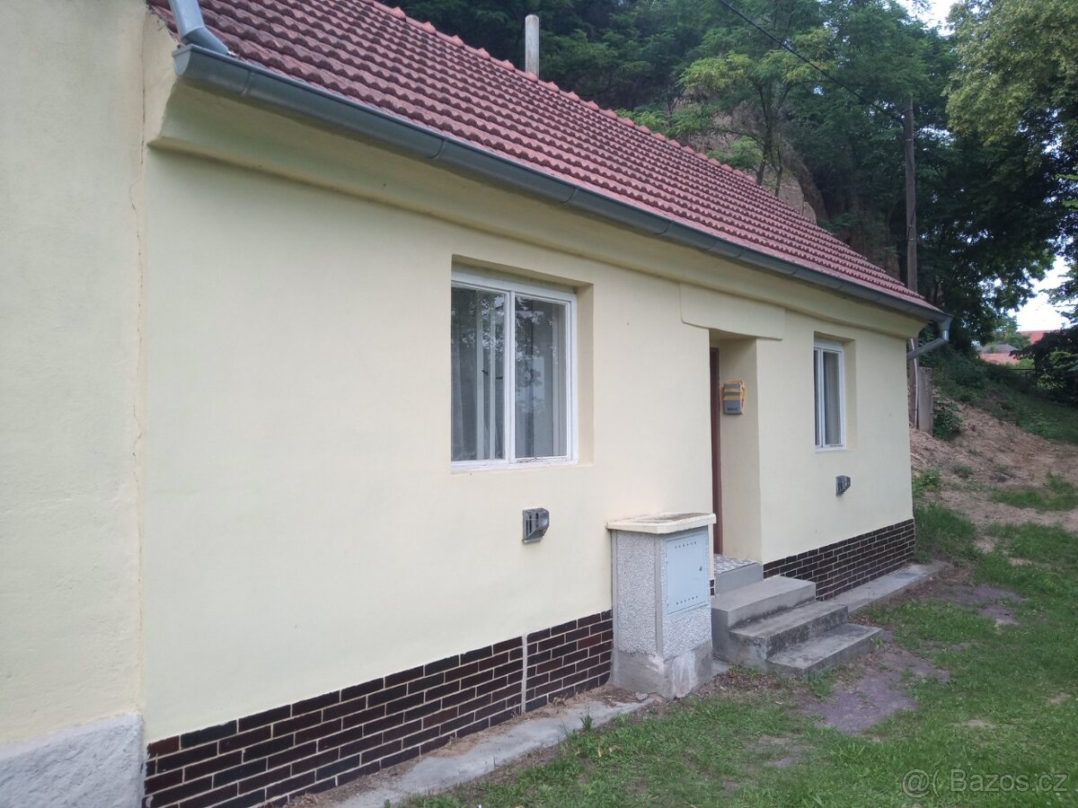 Chalupa nebo dům v Horních Dunajovicích