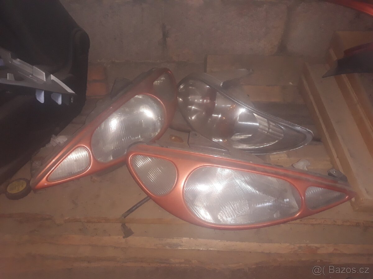 KOMPLETNÍ TUNINGOVÉ SVĚTLA  PEUGEOT 206