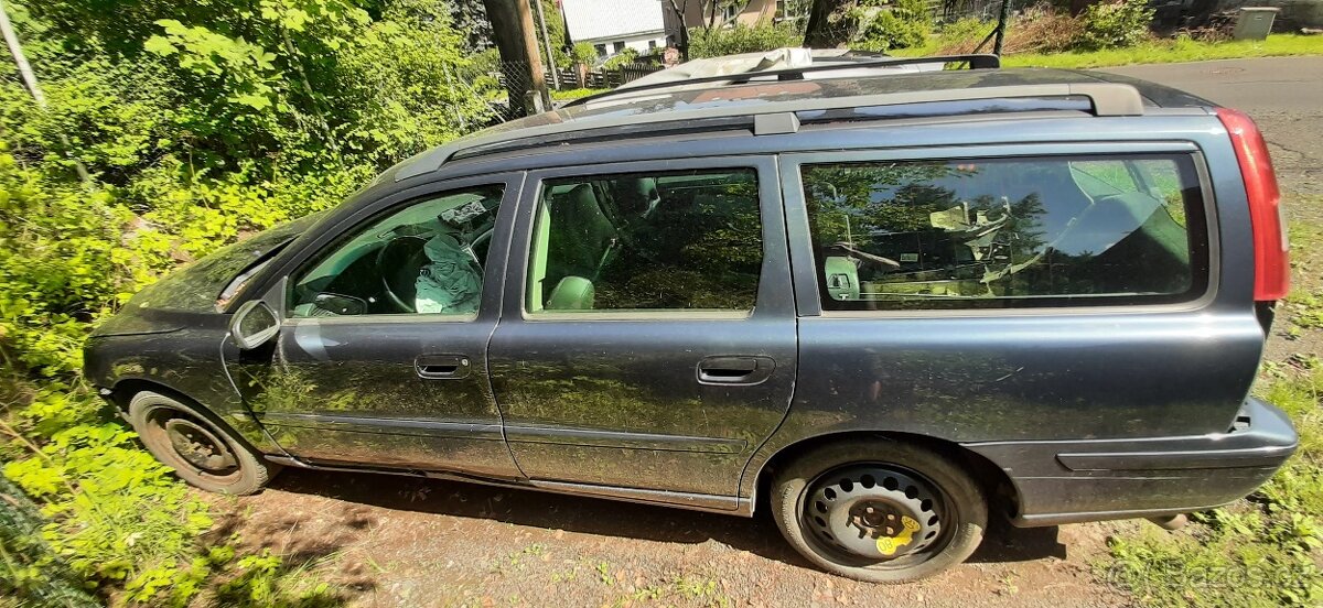 Volvo V70 2005-2007 2,4 D5 136kW AWD