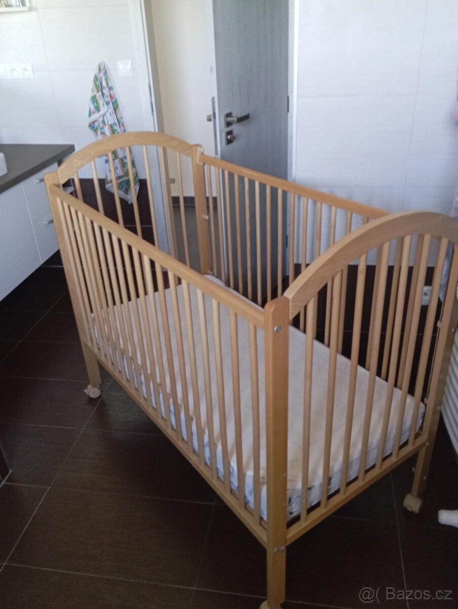 Dětská postýlka