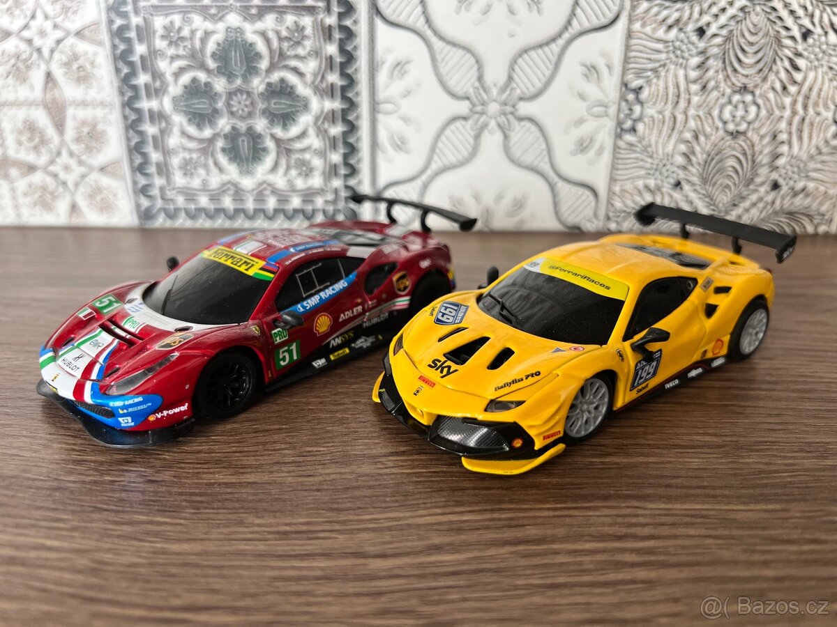 2 auta na ovládání Ferrari - Shell