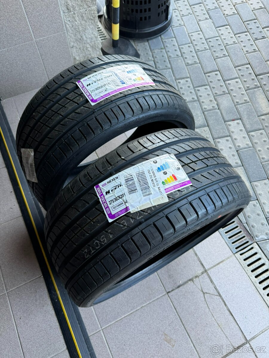 Letní pneu NEXEN NFera SU1 275/30ZR20 97 Y XL
