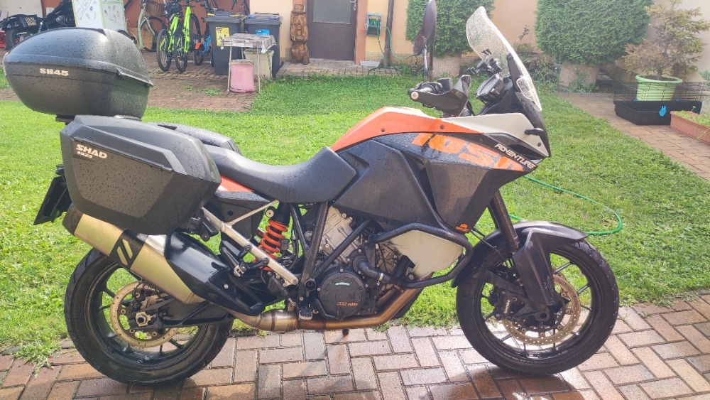 KTM 1050 Adventure