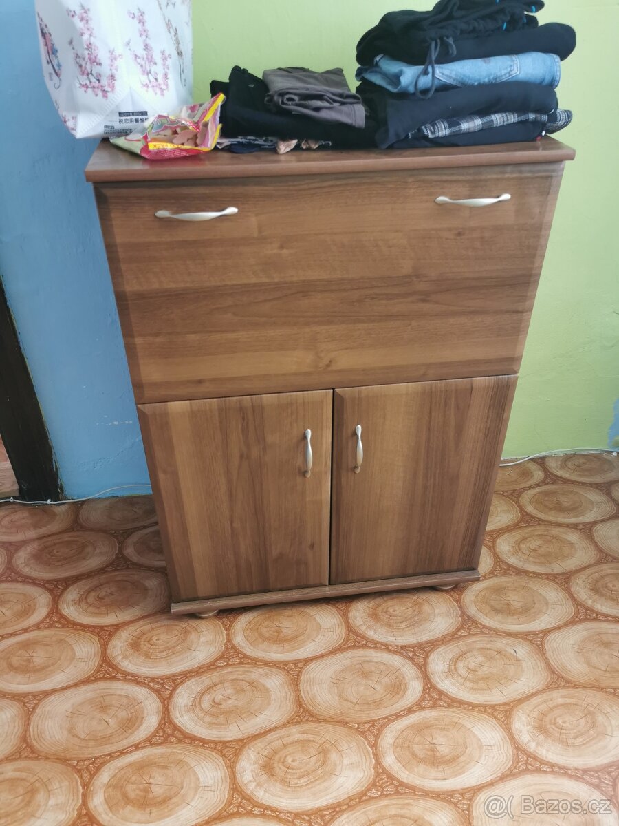 Skříně a skříň, různé