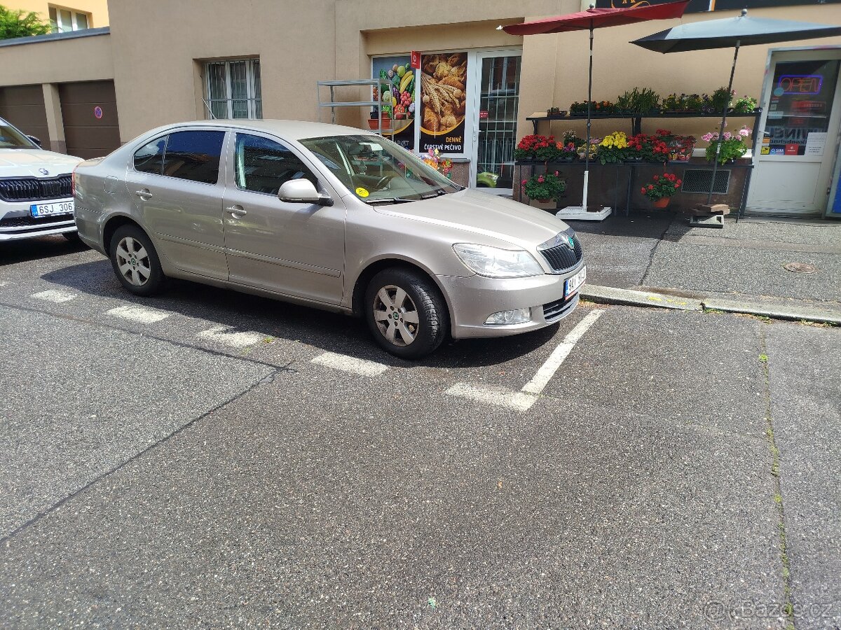 Škoda Octavia II Facelift 2800,-týden