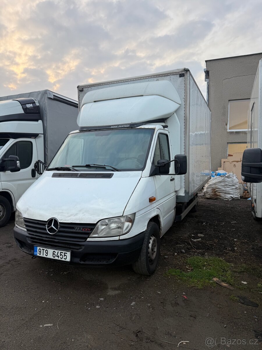Mercedes sprinter
