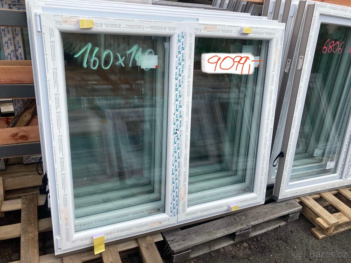 Prodám plastové okno 160x140 dvoukřídlé