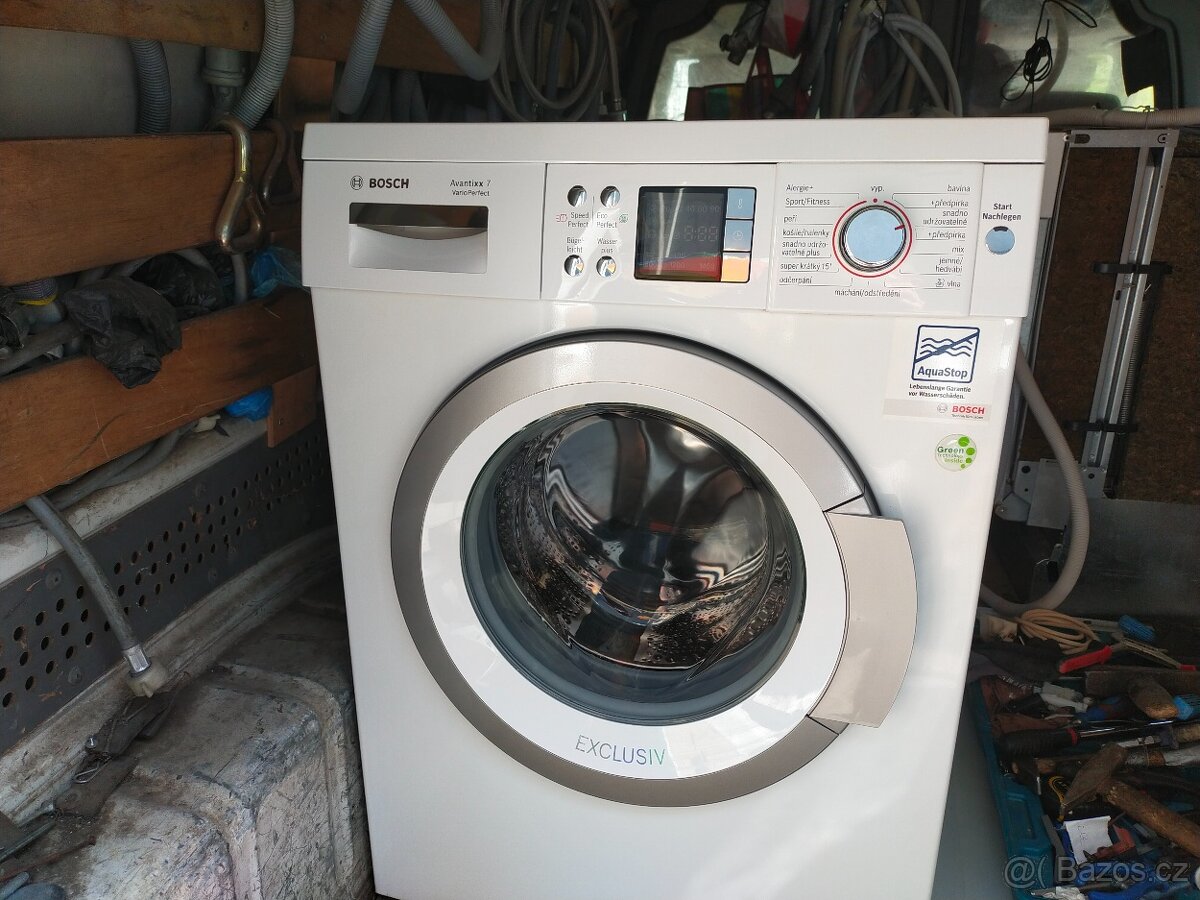 Prodám digitální pračku značky Bosch 7 kg Dovezu