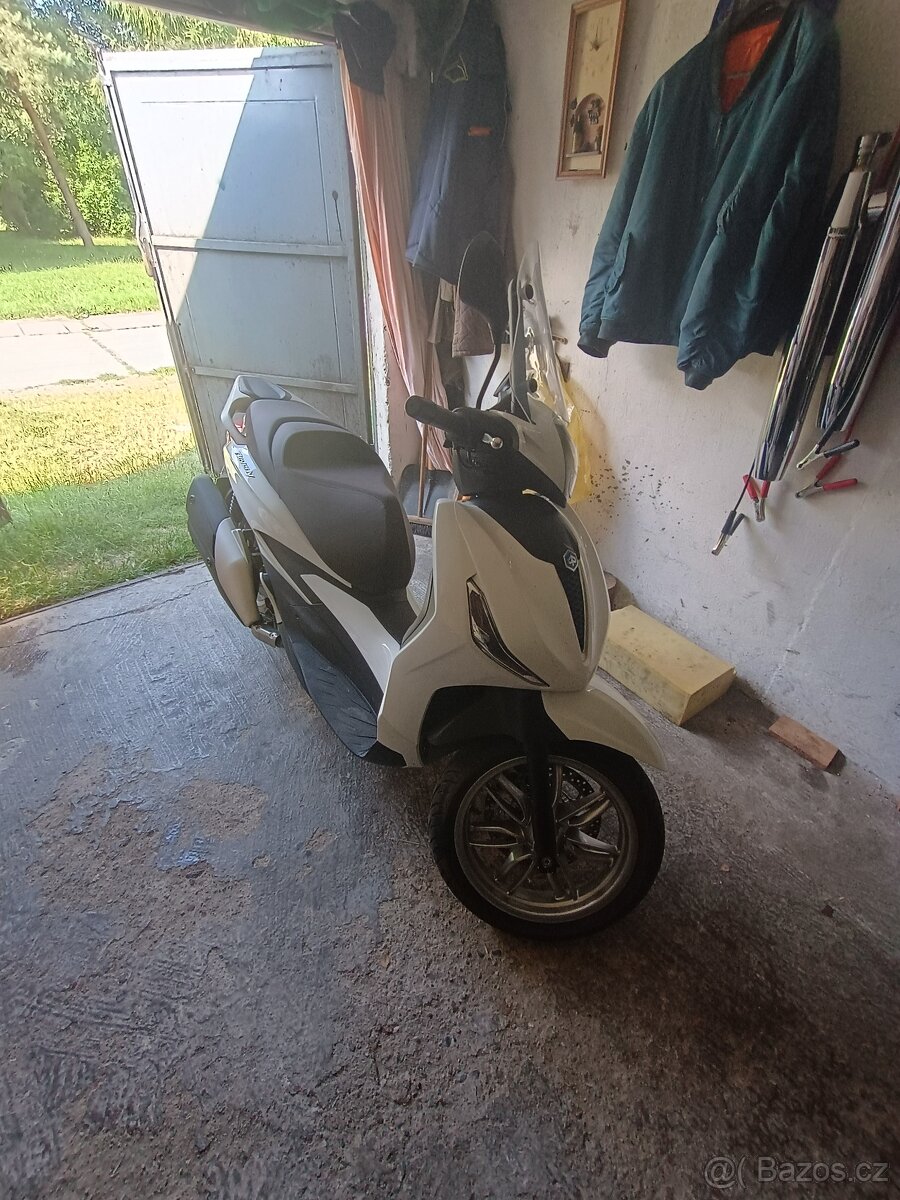 Piaggio bewerly 400 hpe