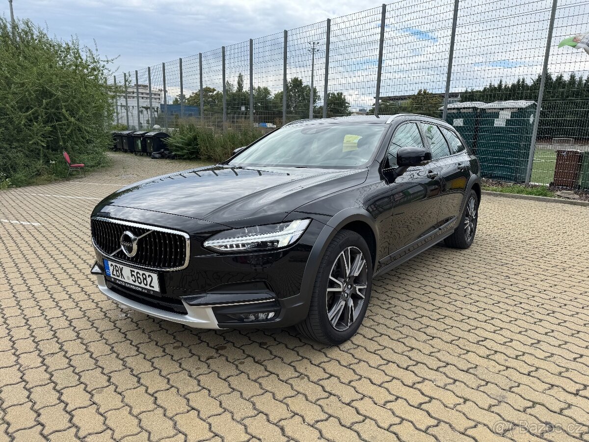 Volvo V90 2,0D 140KW, CROSS COUTRY, AWD, AUTOMAT, DPH