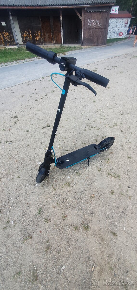 LAMAX E-Scooter S11600