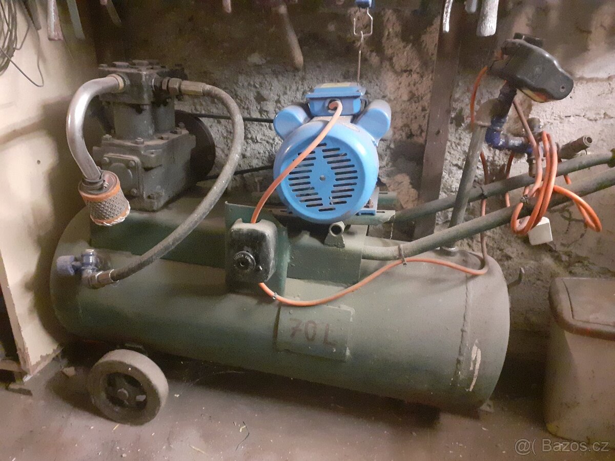 Kompresor 220v 2 válec.