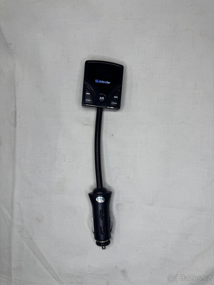 FM Bluetooth vysílač do auta Defender