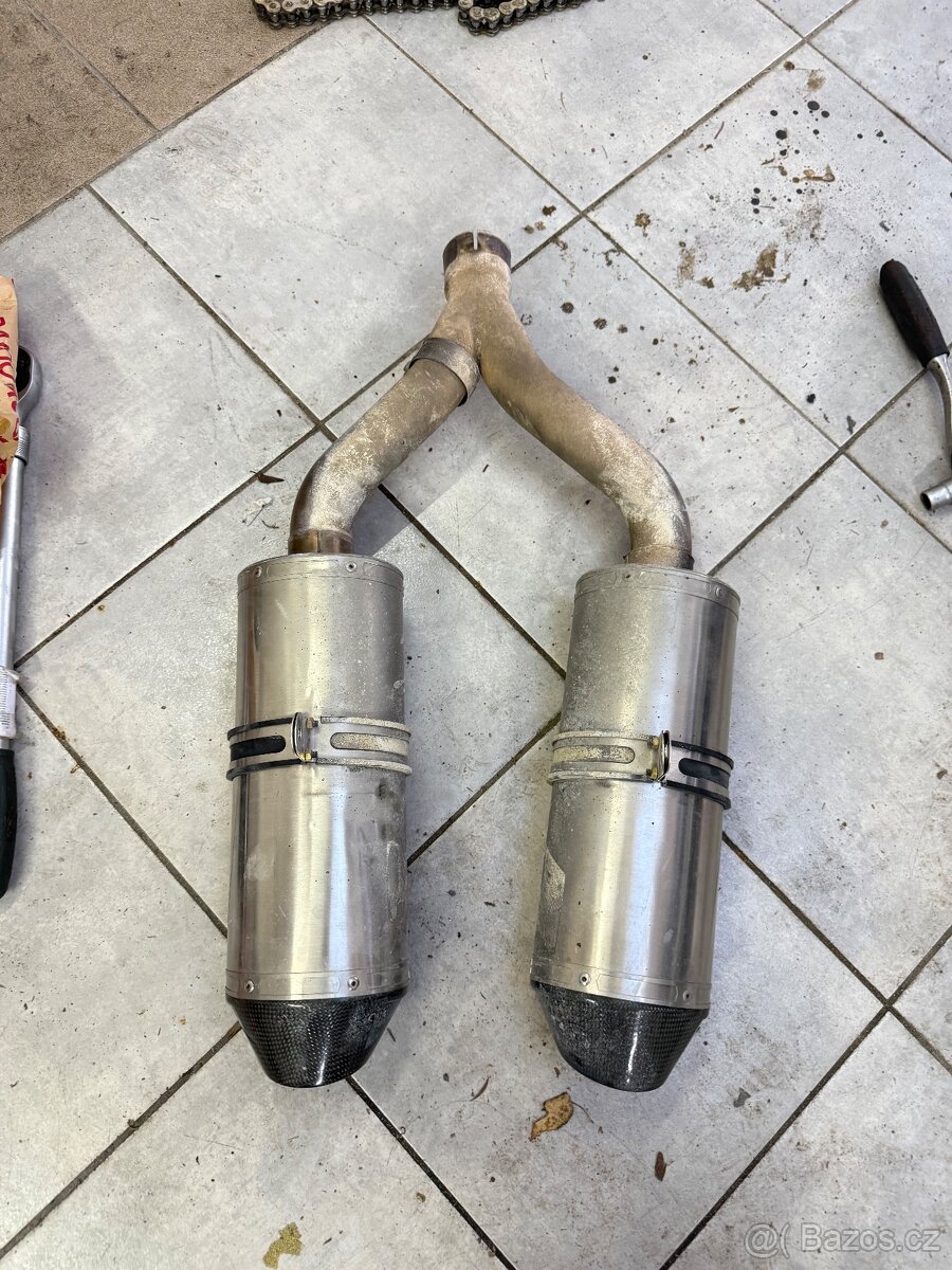 Výfuk aprilia dorsoduro 750