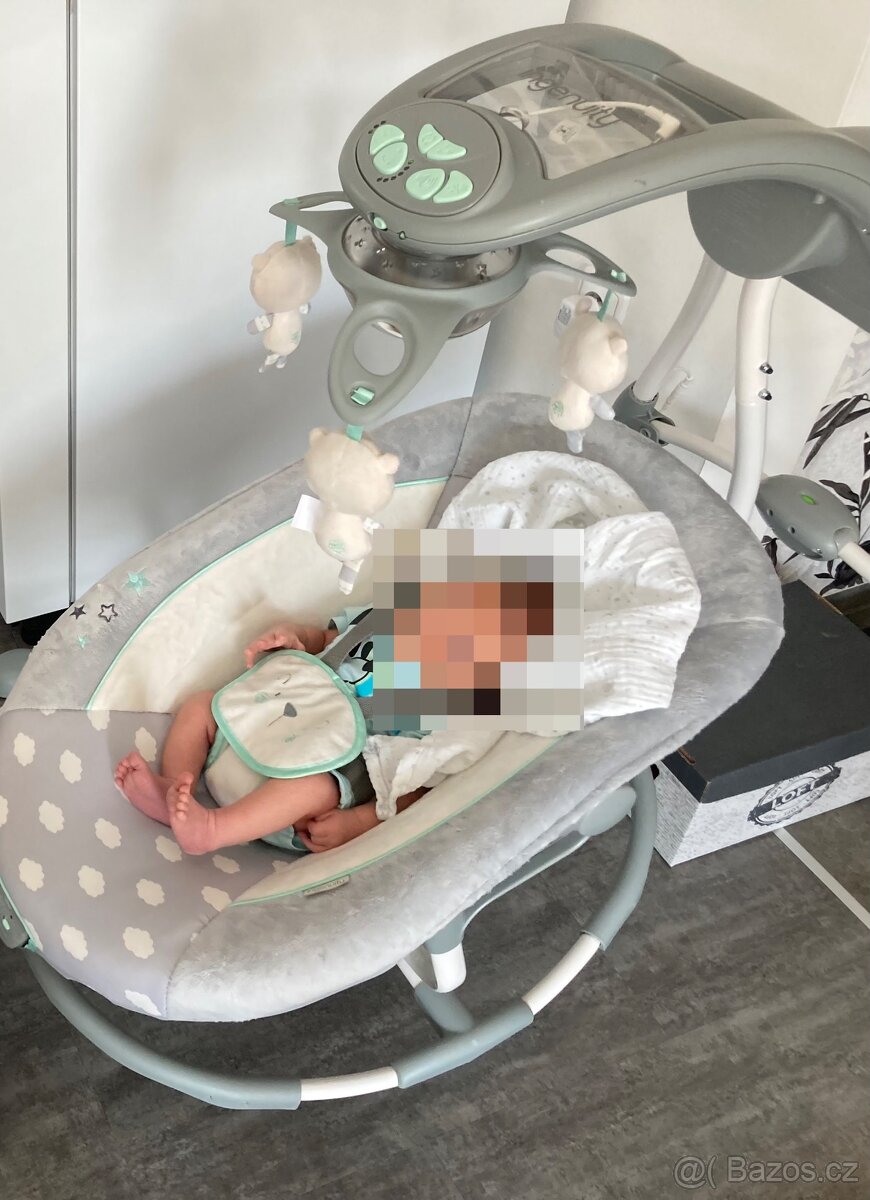 Krásná Ingenuity Houpačka velká s kolotočem 2v1