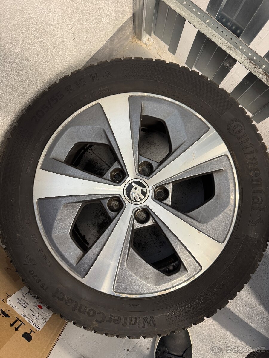 Originální alu kola Škoda 5x112 + zimní 205/55r16