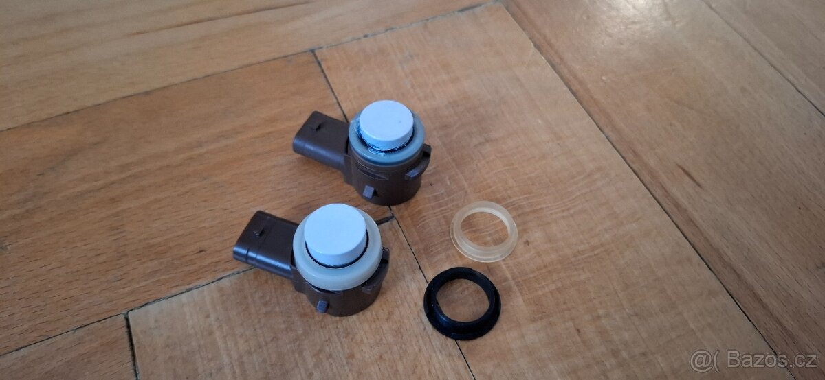 Parkovací senzory přední krajní Mercedes A0009055604