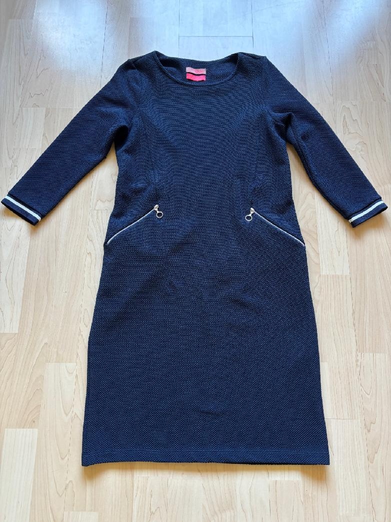 šaty tm. modré, vel. vel 34,  Street One