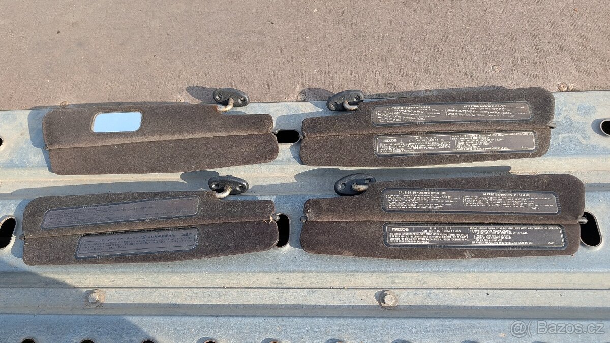 US clonitka Mazda MX-5 NA