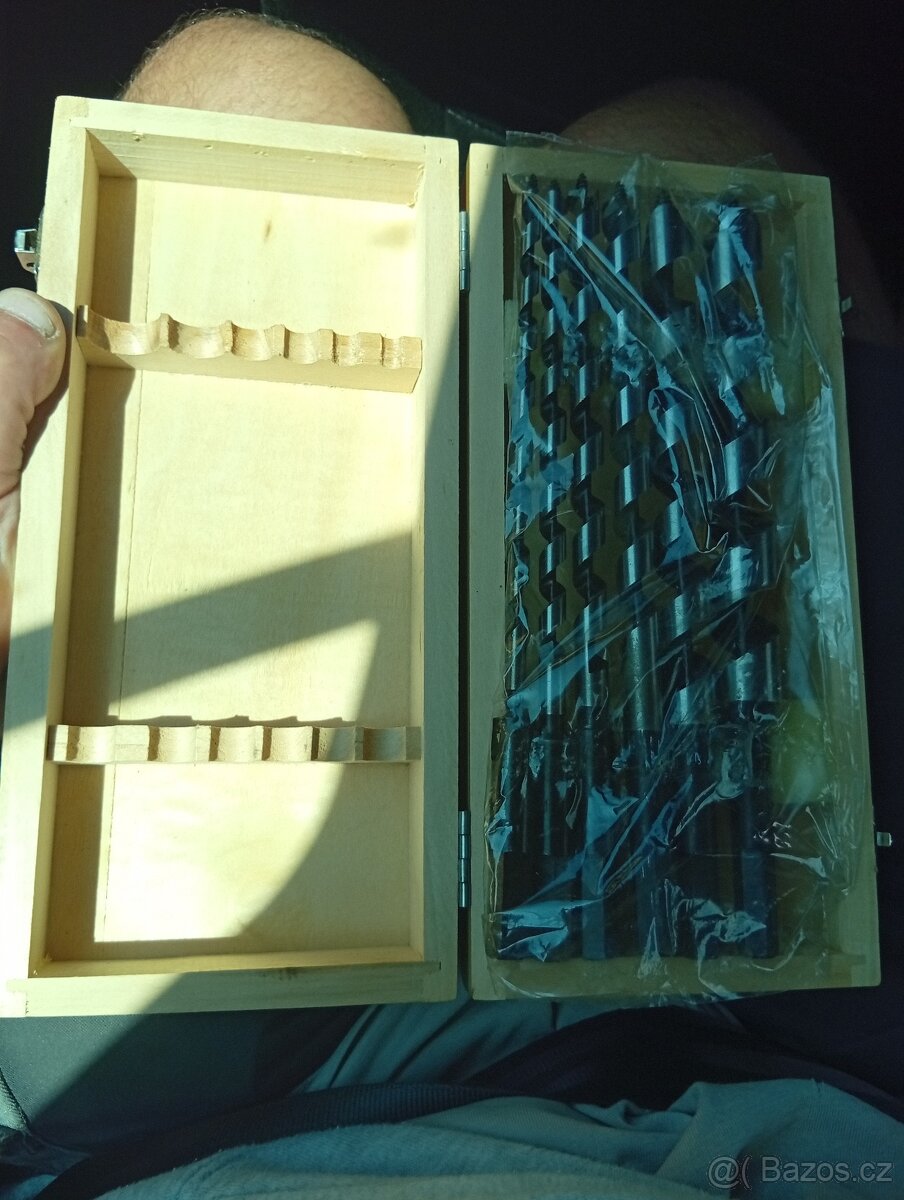 Sada hadovitych vrtáků