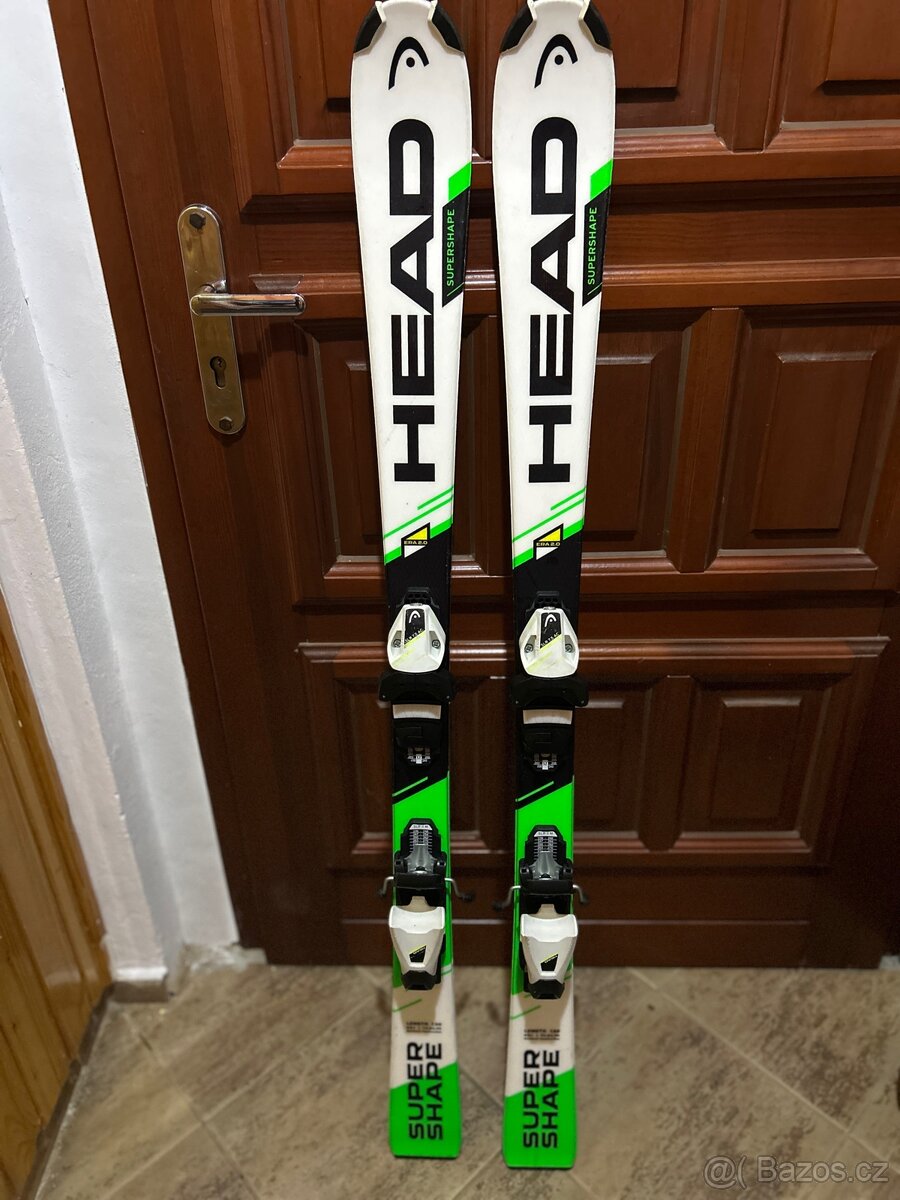 Dětské lyže 130 cm a lyžařské boty