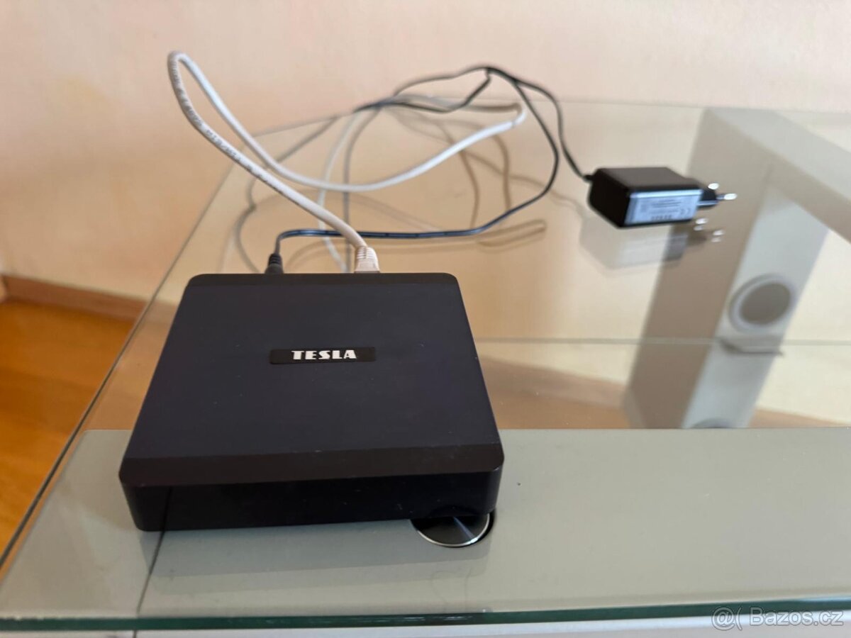 TESLA MediaBox X900 PRO