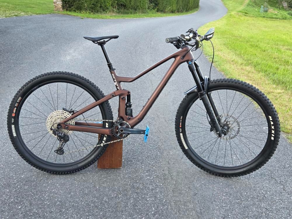 Scott Genius carbon 930 29" hnědé M 2021