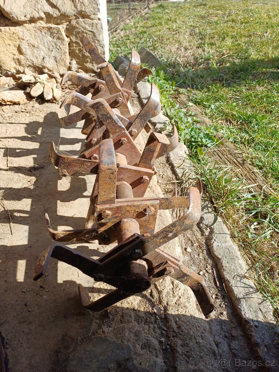 Kypřící nože Vari